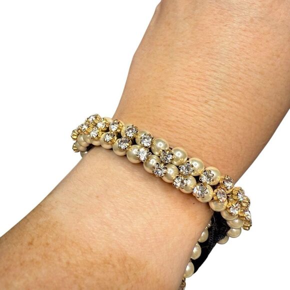 J. Crew Black and Gold Pearl Bracelet - Picture 2 of 4
